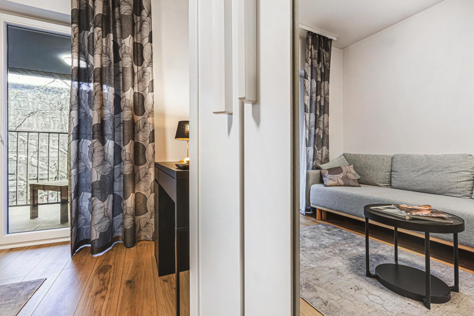 Komfort Z Balkonem W Centrum Wrocław Kültér fotó